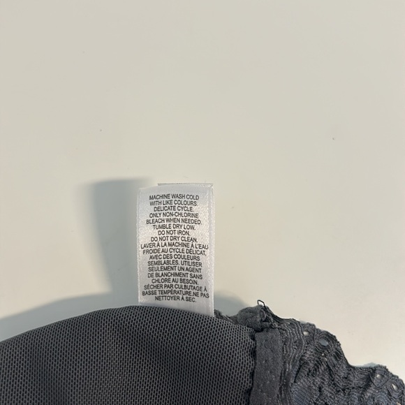 Grey Bralette EUC - Picture 7 of 7